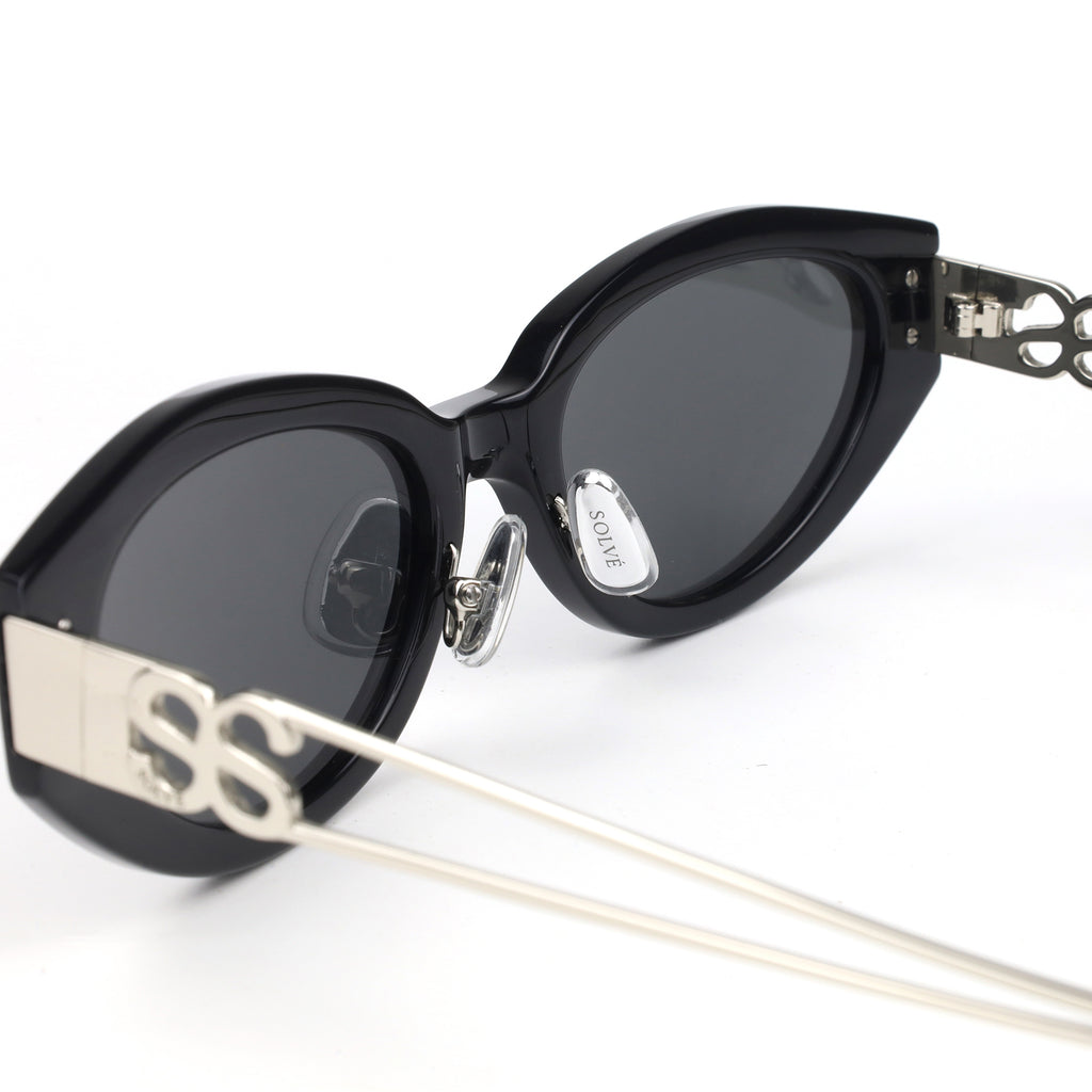 Nocturne black